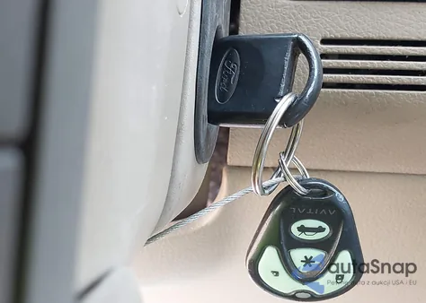 2006 Ford F-150 Fx4/Lariat/Xl/Xlt z USA, uszkodzony, nr VIN 1FTPX14526FA06622